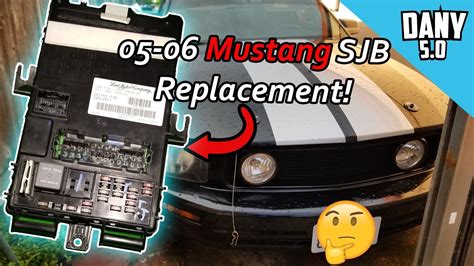 smart junction box 2005 mustang location|Does your 05.